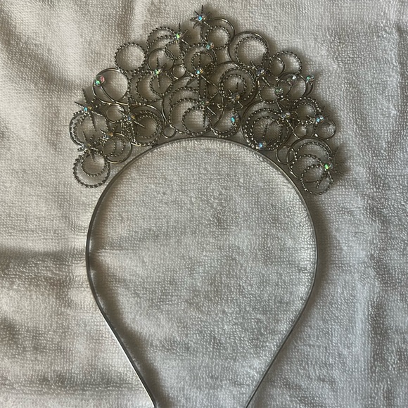 Wicked Glinda Bubble Silver Tiara and Star Wand Set - Picture 4 of 8